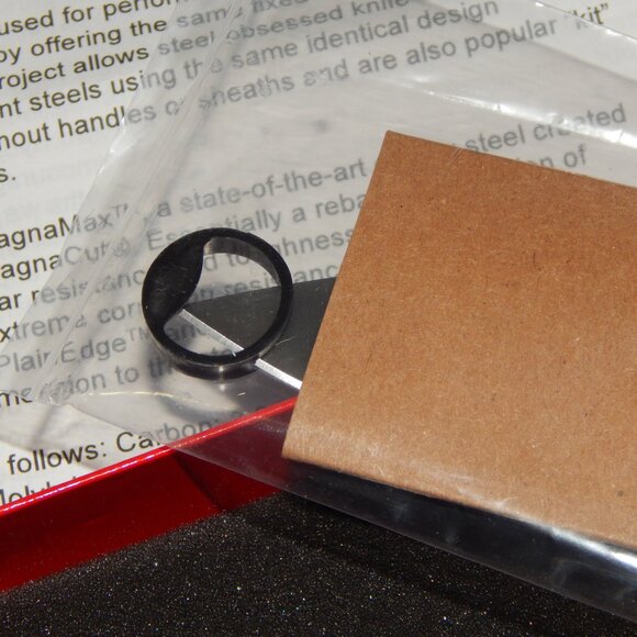 Spyderco Mule Team MagnaMax Plain MT46P - Picture 2 of 2